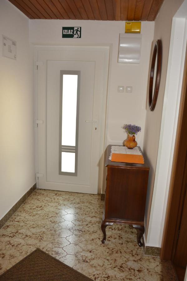 Apartment Vesna Senj Senj  Exterior photo